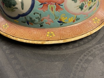 A Chinese famille rose covered vase and a vase with birds and peaches, 19/20th C.